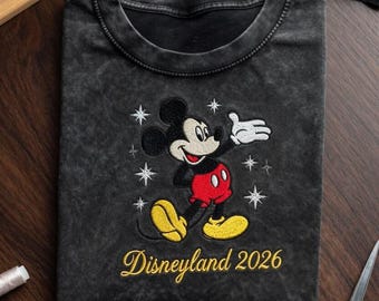 Besticktes Magic Kingdom 2026 Shirt, Vintage Acid Wash T-Shirt, Mickey Mouse besticktes T-Shirt, Retro Comfort Colors Aesthetic Park Apparel