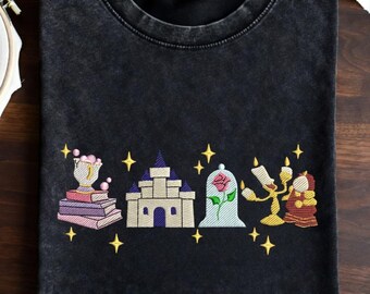 Besticktes verzaubertes Rosen-T-Shirt, Vintage Acid Wash-T-Shirt, Magic Castle Lumiere besticktes T-Shirt, Retro-Komfortfarben Ästhetisches Kleid