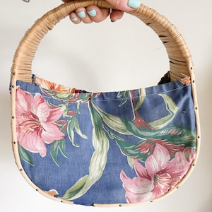 Vintage 1940s Wicker Rattan Basket Purse with floral fabric / Knitting Bag