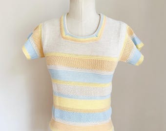 Vintage 1970s Striped Short Sleeve Knit Top / XS