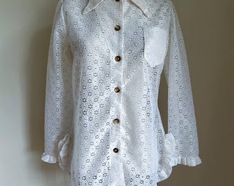 Vintage 1970s Eyelet Blouse / S-M