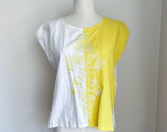 Vintage Yellow & White Floral Top / M