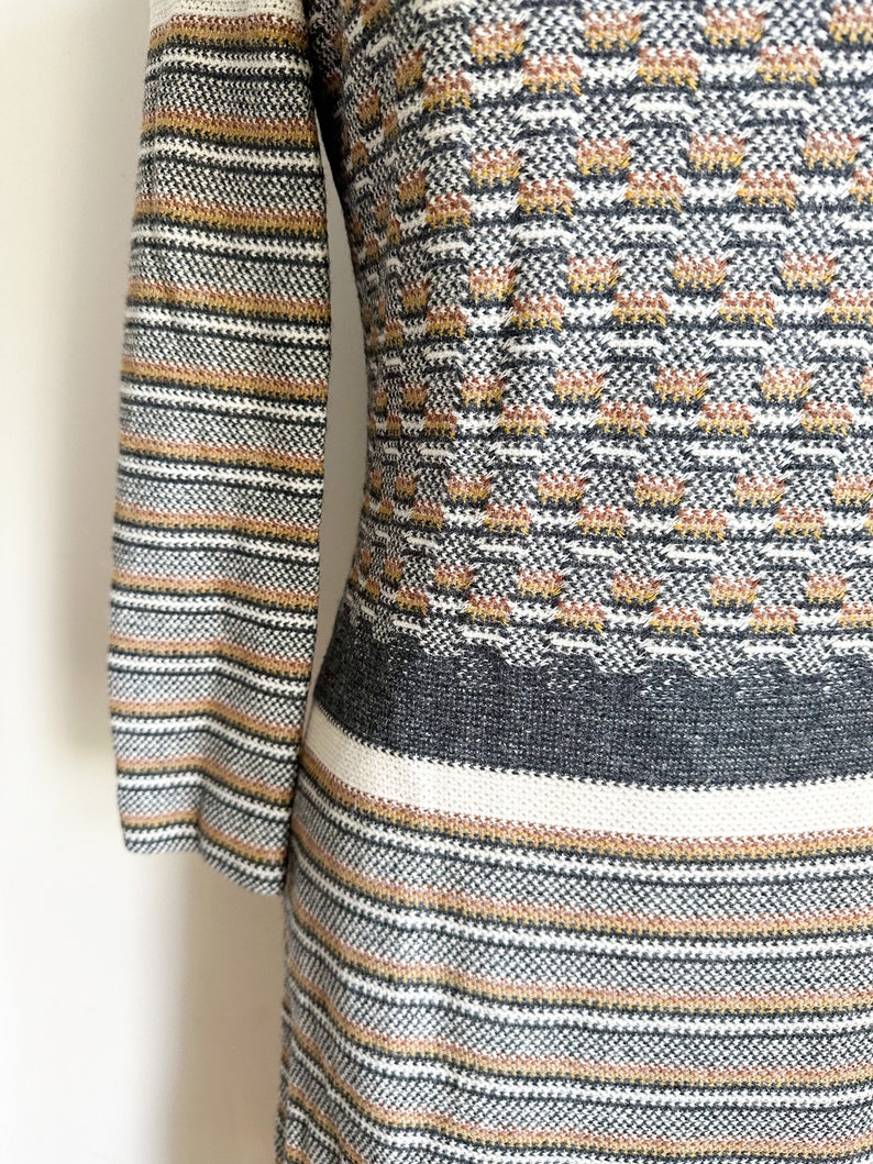 Vintage 1970s Gray & Beige Sweater Dress / S image 4