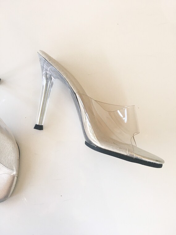 Vintage 1980s Clear Acrylic Mules / size 5