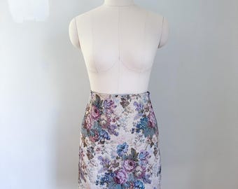 Vintage 1990s Floral Tapestry High Waisted Mini Skirt / M