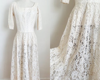 Vintage 1950s Gigi Young Cream Lace Gown with petticoat // XS