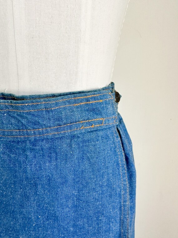 Vintage 1970s Denim Wrap Skirt / 23" - 25" waist - image 3