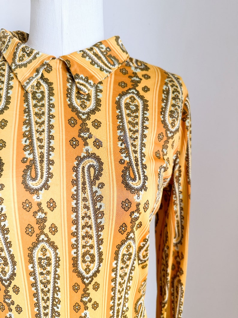 Vintage 1960s Mustard Yellow Paisley Dress / S-M image 3