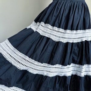 Vintage 1950s Black & White Crochet Skirt / 24 waist image 8