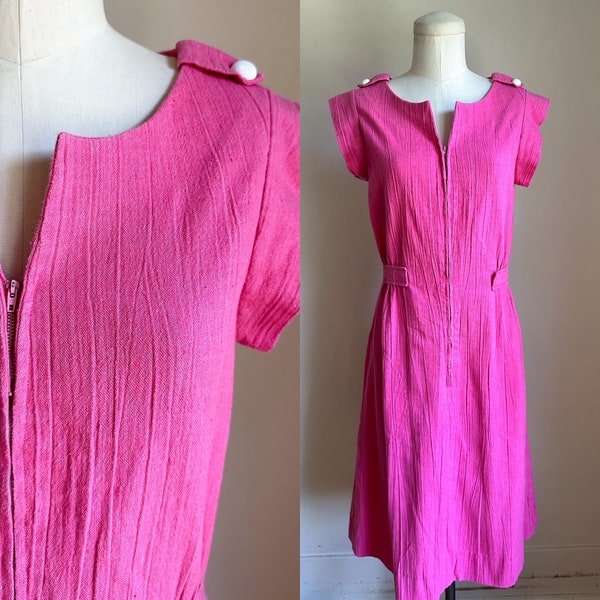 Robe rose fuchsia avec fermeture éclair sur le devant vintage des années 1970 / S