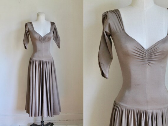 Vintage 1980s Norma Kamali OMO Champagne Jersey Dr