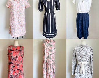 WHOLESALE deal // Vintage lot of 6 dresses - size S/M