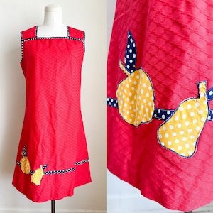 Vintage 1960s Red Apple & Pear Applique Dress / S-M
