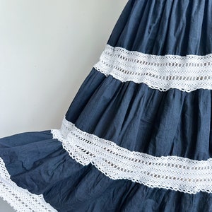 Vintage 1950s Black & White Crochet Skirt / 24 waist image 5