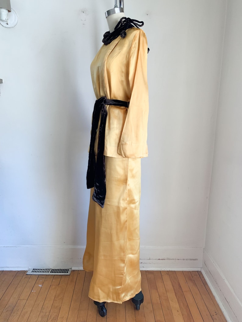 Vintage 1930s Mustard Silk Satin & Velvet Beach Pajamas / XS image 5