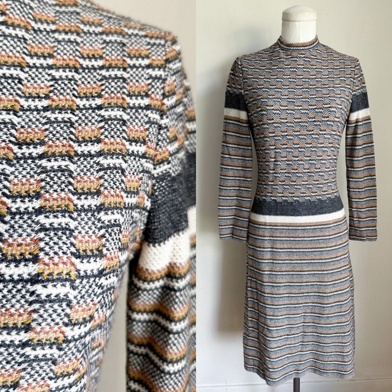 Vintage 1970s Gray & Beige Sweater Dress / S image 1