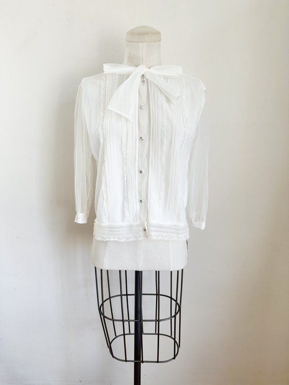 Vintage 1950s White Sheer Nylon Blouse / M - image 7