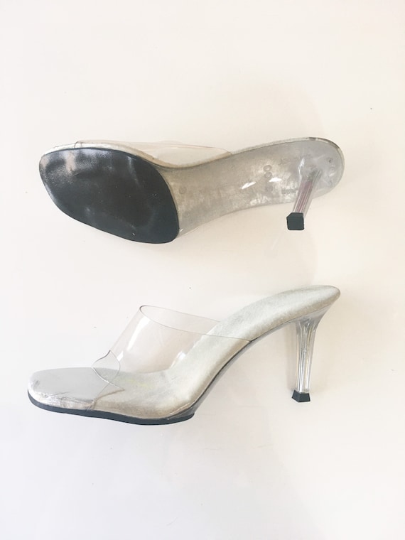 Vintage 1980s Clear Acrylic Mules / size 6