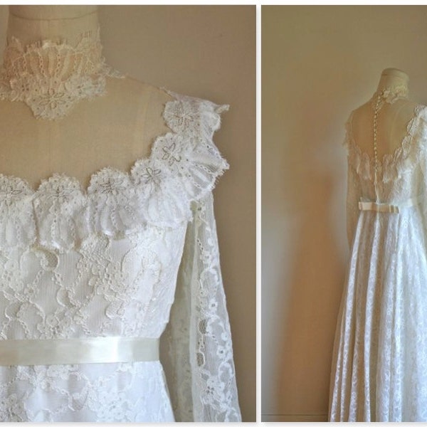 LAST CALL... 50% off // vintage 70s wedding gown - 'William Cahill' lace wedding dress / xs-s