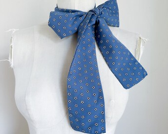 Vintage Blue Pattered Silk Scarf / Tie