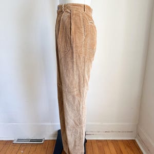 Ralph Lauren Chaps Two-pleat Corduroy Pants Men's Size W30 cotton Beige type Vintage Second Hand