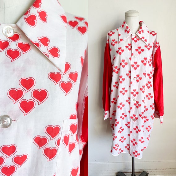 Vintage 1970s Heart Print Nightgown / Night Shirt… - image 1