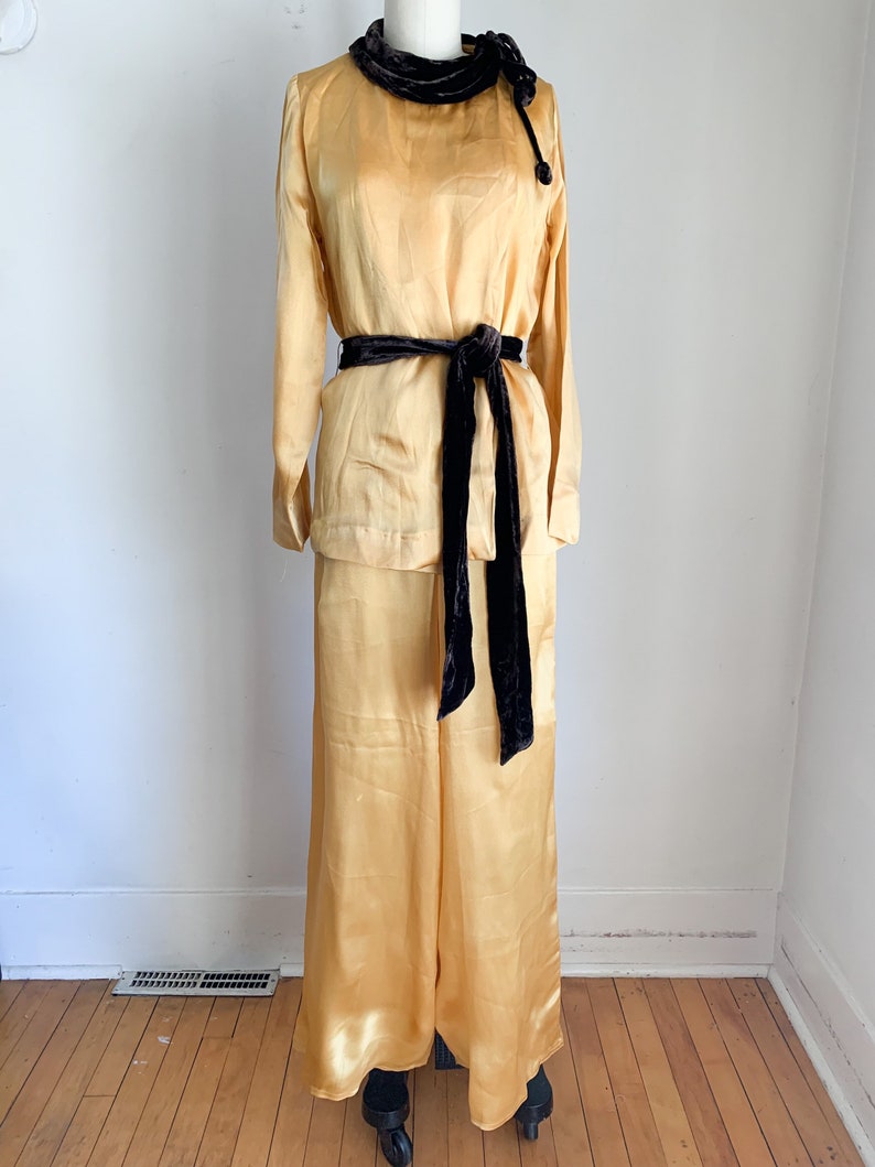 Vintage 1930s Mustard Silk Satin & Velvet Beach Pajamas / XS image 2