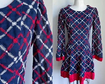 Mini-robe à carreaux transparents, rouge marine et blanc, vintage des années 1960 / TP