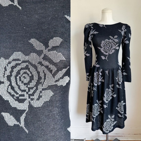 Vintage 1980s Silver Lurex Rose Sweater Dress / X… - image 1