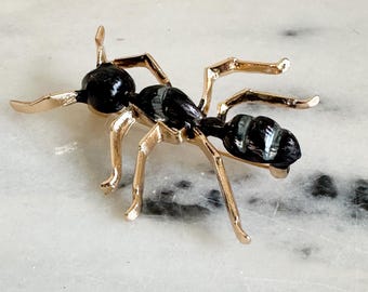 Vintage Gold Tone Ant Brooch