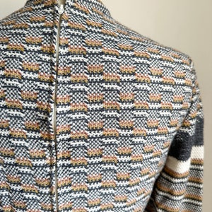 Vintage 1970s Gray & Beige Sweater Dress / S image 7