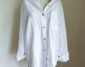 Vintage Linen Eyelet Blouse / M