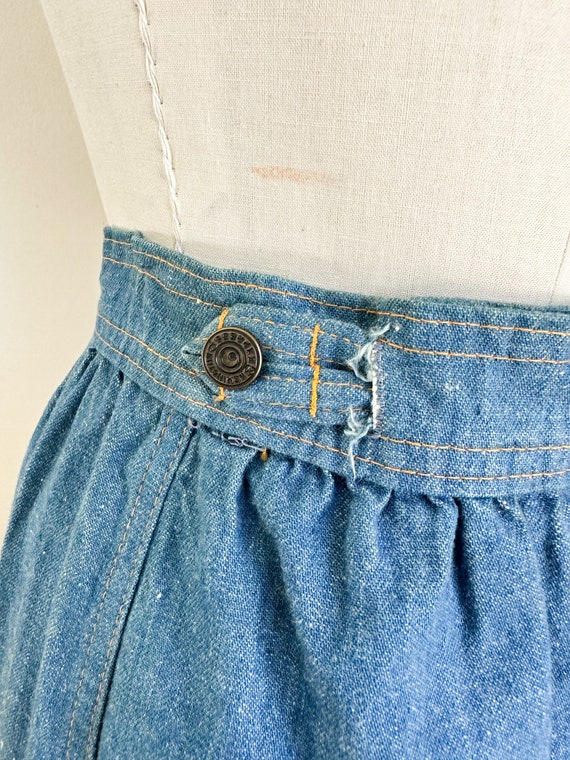 Vintage 1970s Denim Wrap Skirt / 23" - 25" waist - image 4