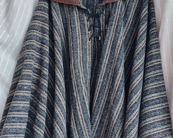 Wełniane poncho w paski, vintage Anne Larochelle