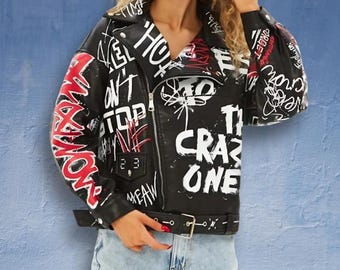 Women&#39;s Autumn Faux Leather Jacket, Stylish Black & White PU Coat with Rivets, Zipper, Epaulet, and 3D Print for Motorcycle Streetwear