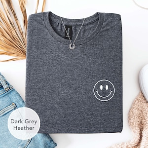 Happy Face Shirt_Minimalist smiley Shirt_Custom shirt met ronde hals, smiley-T-shirt, minimalistisch shirt, mood-T-shirt, motiverend shirt, grafisch T-shirt