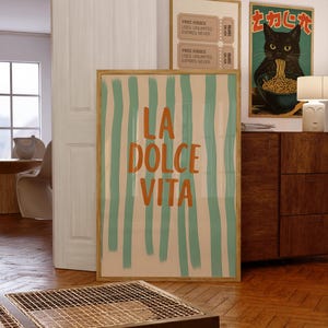 La Dolce Vita Poster: Italienische Typografie Wandkunst, Retro Wohnung Dekor (Matter Print)