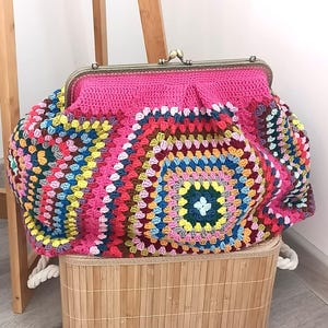 Vintage Granny Square Crochet Bag: XL Boho Purse with Kiss Lock, Mary Poppins Bag