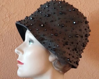1960s does 1920s MR D  Straw & Studded cloche hat