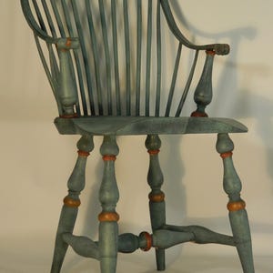 Silla Windsor de brazo continuo