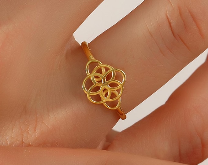 Solid Gold Floral Mandala Ring, Braided Wedding Band
