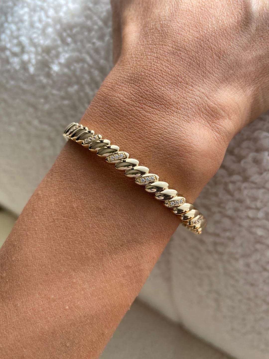 Twisted Bangle, 18K Gold Bangle, Ribbed Bangle, Bangles for Women ...