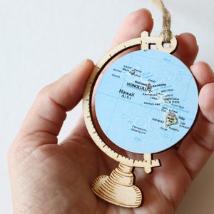 Hawaiian Islands Map Ornament, Custom Map Wood Globe Ornament, Mele Kalikimaka, Hawaii, Maui, Oahu, Kauai, Hawaii Map, Engagement Ornament 1. Hawaiian Islands