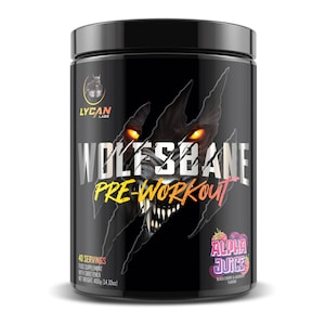 Puede incluir: Tubo de plástico negro con un gráfico de cara de lobo y el texto "Wolf's Bane Pre-Workout". El tubo está etiquetado como "Alpha Juice" con sabor a cereza negra y mora.