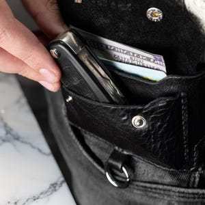 Car Key Wallet for Belt – Personalized Leather Key Holder with Keyring – Auto Key Case for Men – Handmade Gift for Drivers