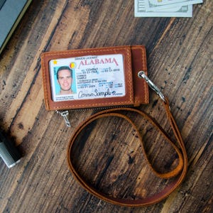 Portefeuille personnalisé en cuir avec tour de cou - Porte-cartes d'identité avec cordon avec poche à fermeture éclair - Cadeau pour homme et femme - Organiseur d'accessoires de voyage