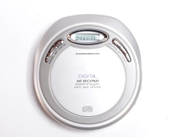 vintage sony style SILVER mp3 DISCMAN late 90s y2k PANASONIC cd player -- works great -- Free shipping U.S.A