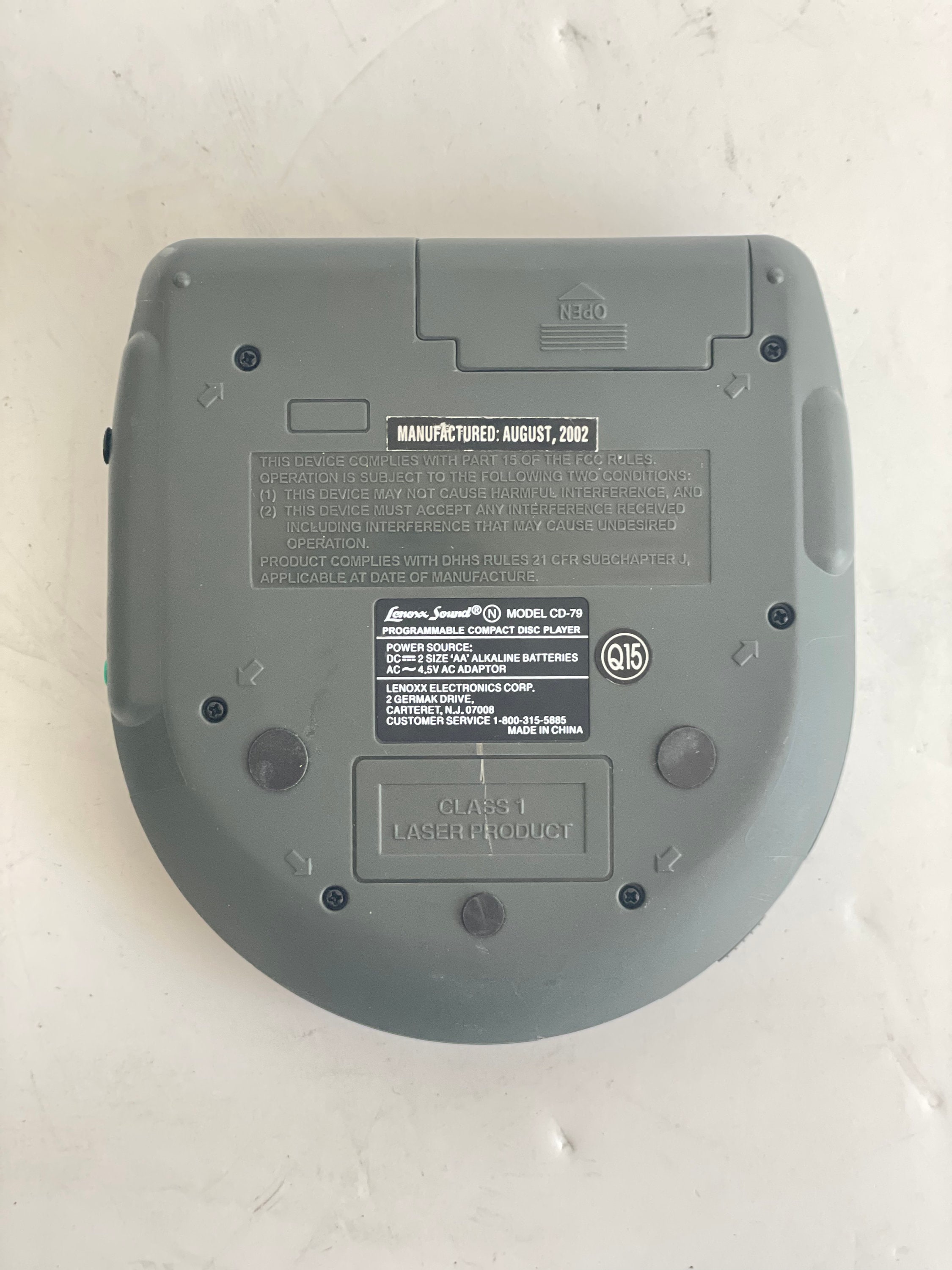 (未使用･未開封品)Lenoxx Sound Programmable Compact Disc Player Model CD-79 Lennox Sound Model CD-79 (Grey Color Version) by Lenoxx Lenoxx Sound Programmable Compact Disc Player Model CD-79