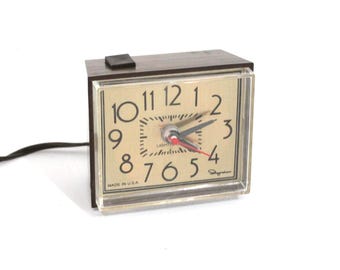 vintage 1950s 60s mcm color block faux WOOD alarm clock bedside small manual alarm clock -- tested and working!
