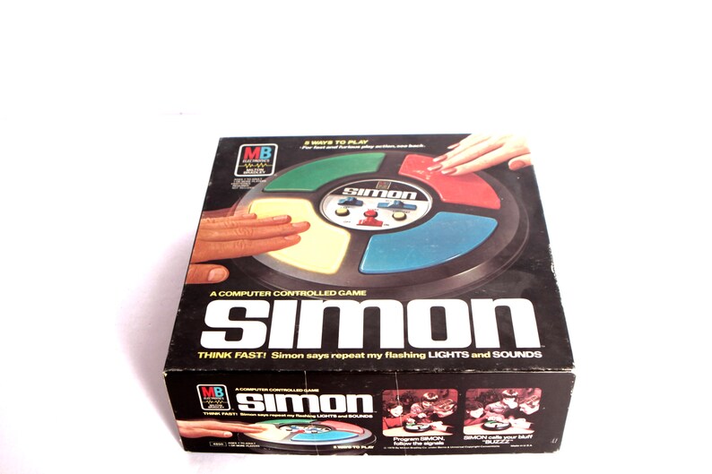 vintage 70s 80s SIMON computer game early TECHNOLOGY battery operated with original packaging and instructional manual